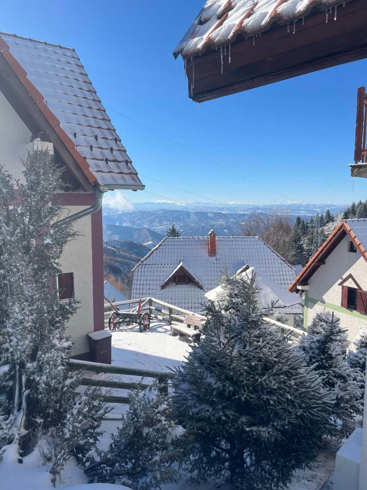 Planinske Vile M&S Kopaonik Exteriör bild